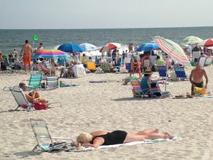 melanoma rates jump despite sunblocks